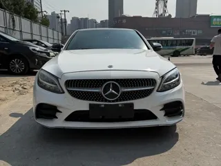 Mercedes-Benz C-Class 2019 купить из Китая, цена 1 978 000 ₽ — Suifenhe Auto