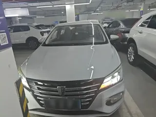Roewe i5 2021 купить из Китая, цена 1 102 000 ₽ — Suifenhe Auto