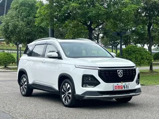 Baojun 530 2020 купить из Китая, цена 1 154 000 ₽ — Suifenhe Auto