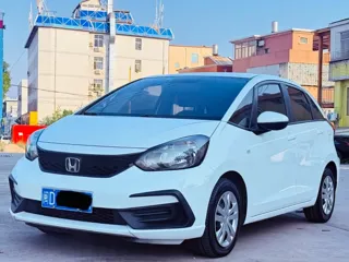 Honda Fit 2021 купить из Китая, цена 1 287 000 ₽ — Suifenhe Auto
