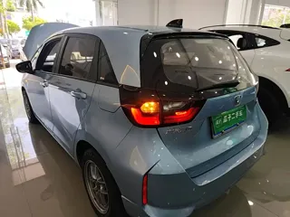 Honda Fit 2021 купить из Китая, цена 1 315 000 ₽ — Suifenhe Auto