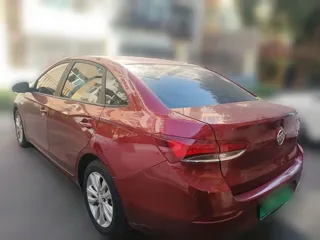 Buick Excelle GT 2021 купить из Китая, цена 1 259 000 ₽ — Suifenhe Auto