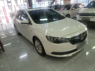 Buick Excelle GT 2023 купить из Китая, цена 1 264 000 ₽ — Suifenhe Auto