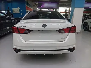 Nissan Teana 2022 купить из Китая, цена 1 989 000 ₽ — Suifenhe Auto