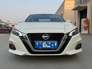 Nissan Teana 2021 купить из Китая, цена 2 138 000 ₽ — Suifenhe Auto