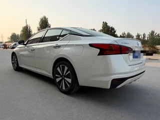 Nissan Teana 2021 купить из Китая, цена 2 138 000 ₽ — Suifenhe Auto