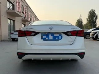 Nissan Teana 2021 купить из Китая, цена 2 138 000 ₽ — Suifenhe Auto