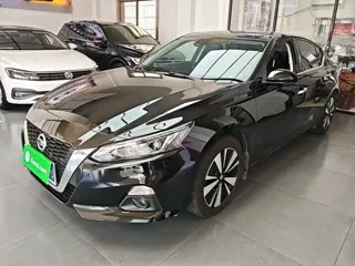 Nissan Teana 2022 купить из Китая, цена 1 940 000 ₽ — Suifenhe Auto