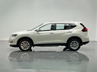 Nissan X-Trail 2021 купить из Китая, цена 2 292 000 ₽ — Suifenhe Auto
