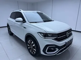 Volkswagen Tacqua 2022 купить из Китая, цена 1 871 000 ₽ — Suifenhe Auto
