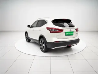 Nissan Qashqai 2023 купить из Китая, цена 1 699 000 ₽ — Suifenhe Auto