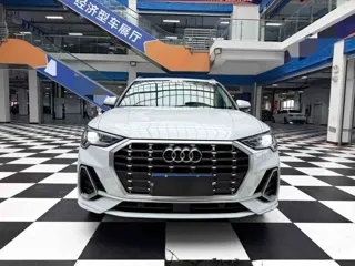 Audi Q3 2022 купить из Китая, цена 2 425 000 ₽ — Suifenhe Auto