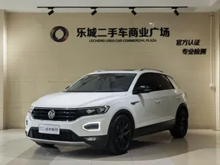 Volkswagen T-Roc 2022 купить из Китая, цена 1 427 000 ₽ — Suifenhe Auto