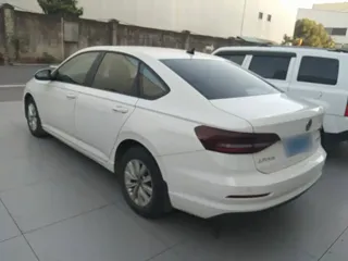 Volkswagen Lavida 2022 купить из Китая, цена 1 266 000 ₽ — Suifenhe Auto