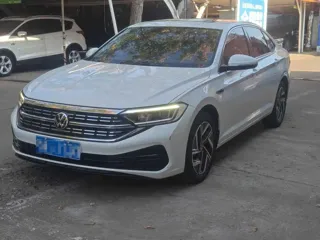 Volkswagen Sagitar 2022 купить из Китая, цена 1 699 000 ₽ — Suifenhe Auto