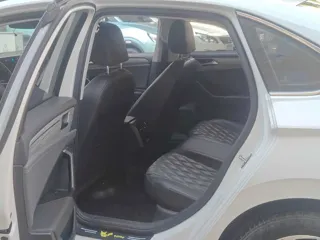 Volkswagen Sagitar 2022 купить из Китая, цена 1 699 000 ₽ — Suifenhe Auto