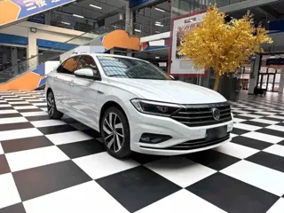 Volkswagen Sagitar 2022 купить из Китая, цена 1 831 000 ₽ — Suifenhe Auto