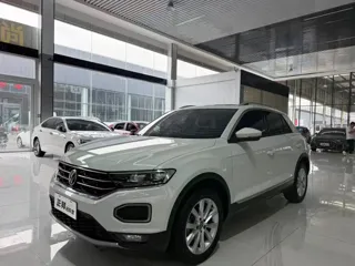 Volkswagen T-Roc 2023 купить из Китая, цена 1 739 000 ₽ — Suifenhe Auto