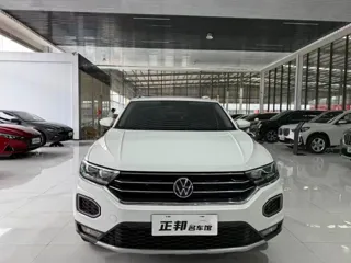 Volkswagen T-Roc 2023 купить из Китая, цена 1 739 000 ₽ — Suifenhe Auto
