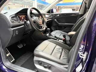 Volkswagen T-Roc 2022 купить из Китая, цена 1 791 000 ₽ — Suifenhe Auto