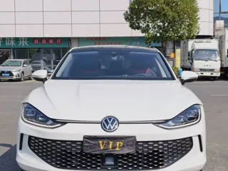 Volkswagen Lamando 2024 купить из Китая, цена 1 995 000 ₽ — Suifenhe Auto