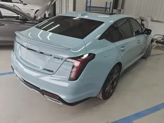 Cadillac CT5 2025 купить из Китая, цена 5 476 000 ₽ — Suifenhe Auto