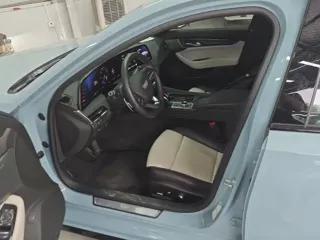 Cadillac CT5 2025 купить из Китая, цена 5 476 000 ₽ — Suifenhe Auto