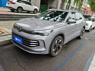 Volkswagen Tiguan L 2024 купить из Китая, цена 3 803 000 ₽ — Suifenhe Auto