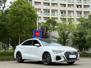 Audi A3 2022 купить из Китая, цена 1 719 000 ₽ — Suifenhe Auto