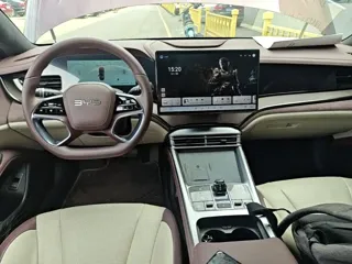 BYD Seal 2024 купить из Китая, цена 3 001 000 ₽ — Suifenhe Auto