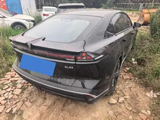 Deepal SL03 2024 купить из Китая, цена 2 971 000 ₽ — Suifenhe Auto