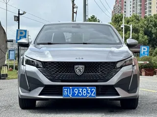 Peugeot 408 2025 купить из Китая, цена 2 491 000 ₽ — Suifenhe Auto