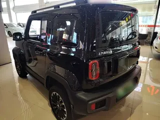 Baojun Yueye 2024 купить из Китая, цена 1 367 000 ₽ — Suifenhe Auto