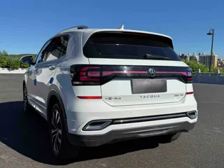 Volkswagen Tacqua 2021 купить из Китая, цена 1 775 000 ₽ — Suifenhe Auto