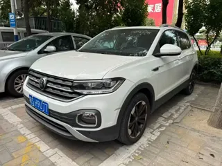 Volkswagen Tacqua 2022 купить из Китая, цена 1 864 000 ₽ — Suifenhe Auto