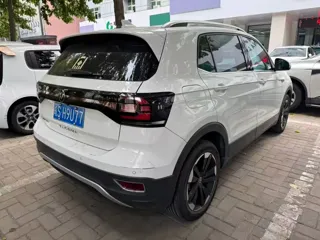Volkswagen Tacqua 2022 купить из Китая, цена 1 864 000 ₽ — Suifenhe Auto