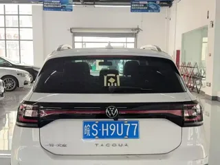 Volkswagen Tacqua 2022 купить из Китая, цена 1 864 000 ₽ — Suifenhe Auto