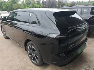 EXEED Sterra ET 2024 купить из Китая, цена 3 687 000 ₽ — Suifenhe Auto