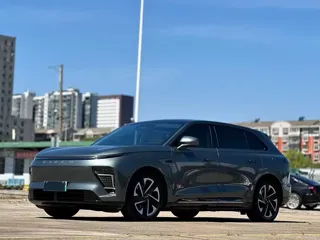 EXEED Sterra ET 2024 купить из Китая, цена 3 634 000 ₽ — Suifenhe Auto