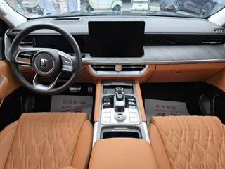 Tank 500 2025 купить из Китая, цена 8 992 000 ₽ — Suifenhe Auto