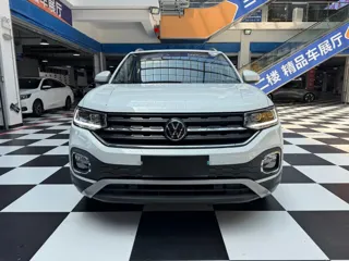 Volkswagen Tacqua 2023 купить из Китая, цена 1 786 000 ₽ — Suifenhe Auto