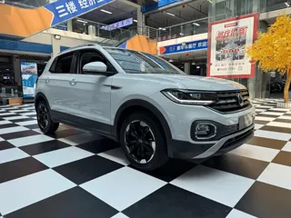 Volkswagen Tacqua 2023 купить из Китая, цена 1 786 000 ₽ — Suifenhe Auto