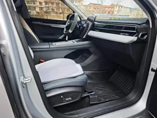 Geely Boyue L 2025 купить из Китая, цена 2 859 000 ₽ — Suifenhe Auto