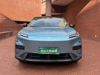 Deepal S05 2024 купить из Китая, цена 3 467 000 ₽ — Suifenhe Auto