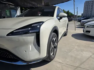 Baojun Yunhai 2024 купить из Китая, цена 2 767 000 ₽ — Suifenhe Auto