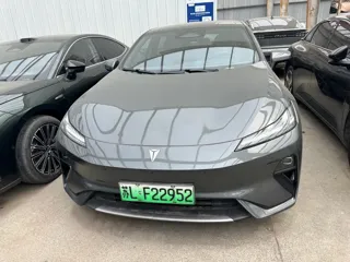 Deepal L07 2024 купить из Китая, цена 2 653 000 ₽ — Suifenhe Auto