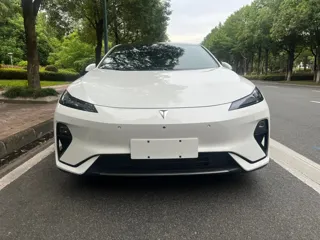 Deepal L07 2024 купить из Китая, цена 3 015 000 ₽ — Suifenhe Auto