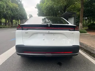 Deepal L07 2024 купить из Китая, цена 3 015 000 ₽ — Suifenhe Auto