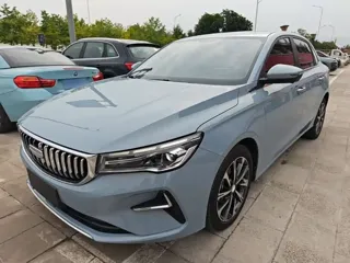 Geely Emgrand 2025 купить из Китая, цена 1 520 000 ₽ — Suifenhe Auto