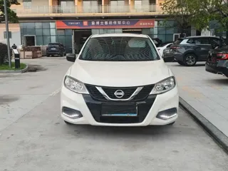 Nissan Tiida 2024 купить из Китая, цена 1 621 000 ₽ — Suifenhe Auto